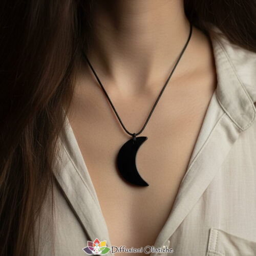 SHUNGITE T2 - Ciondolo MEZZA LUNA